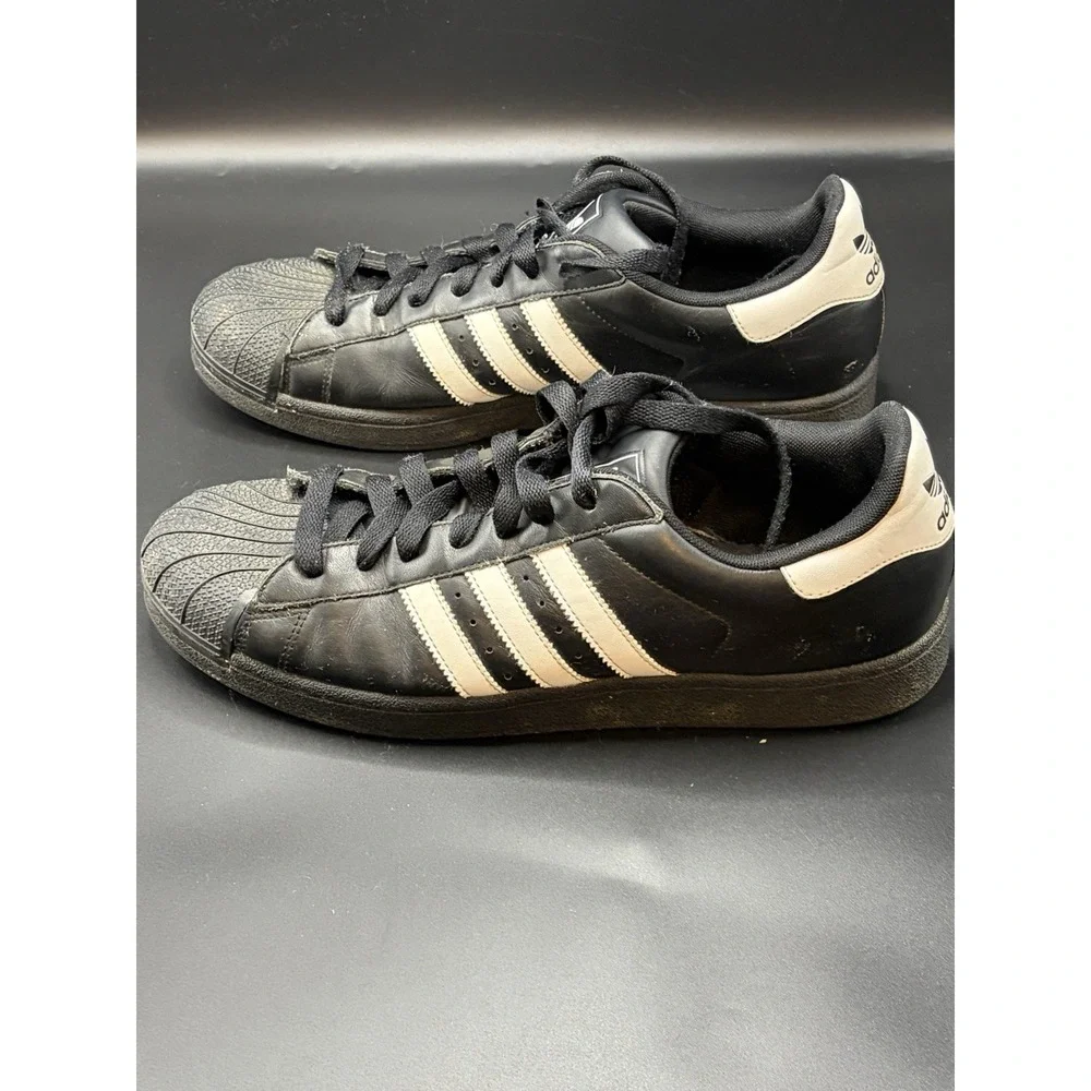 Adidas Men's Originals Superstar Running Shoes Sneakers/Size 11.5